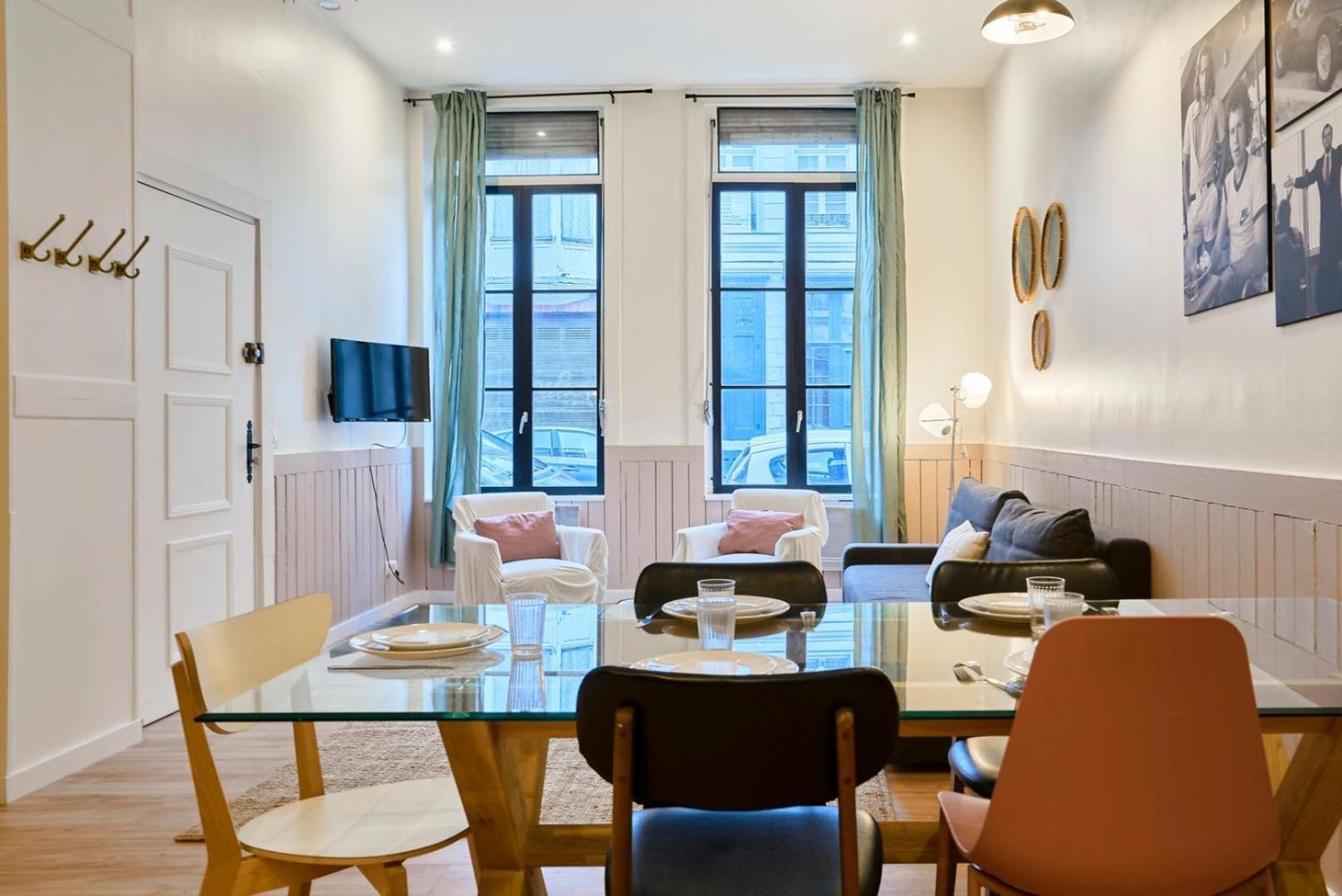 Old Lille: Charming Renovated Apartment ภายนอก รูปภาพ