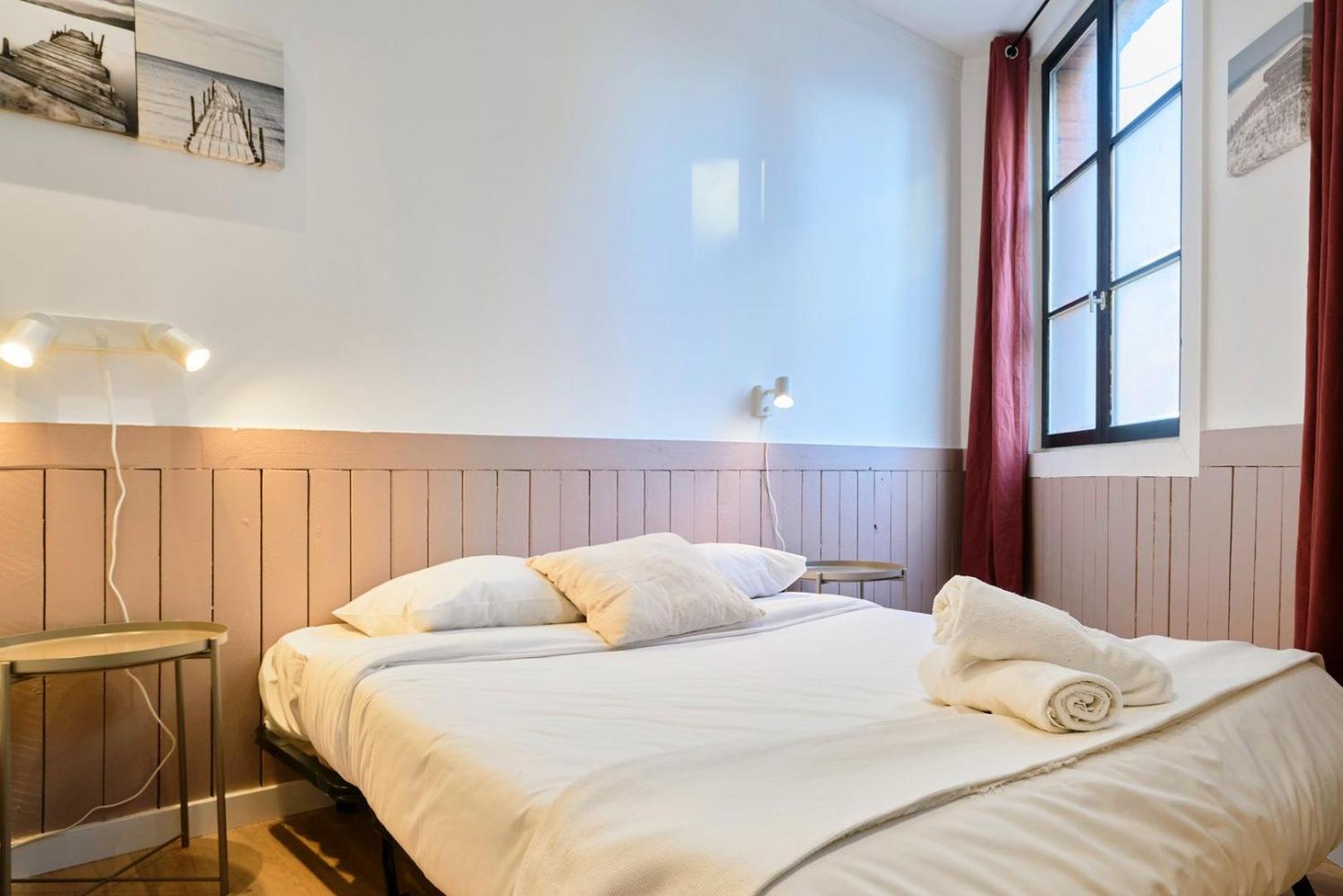 Old Lille: Charming Renovated Apartment ภายนอก รูปภาพ